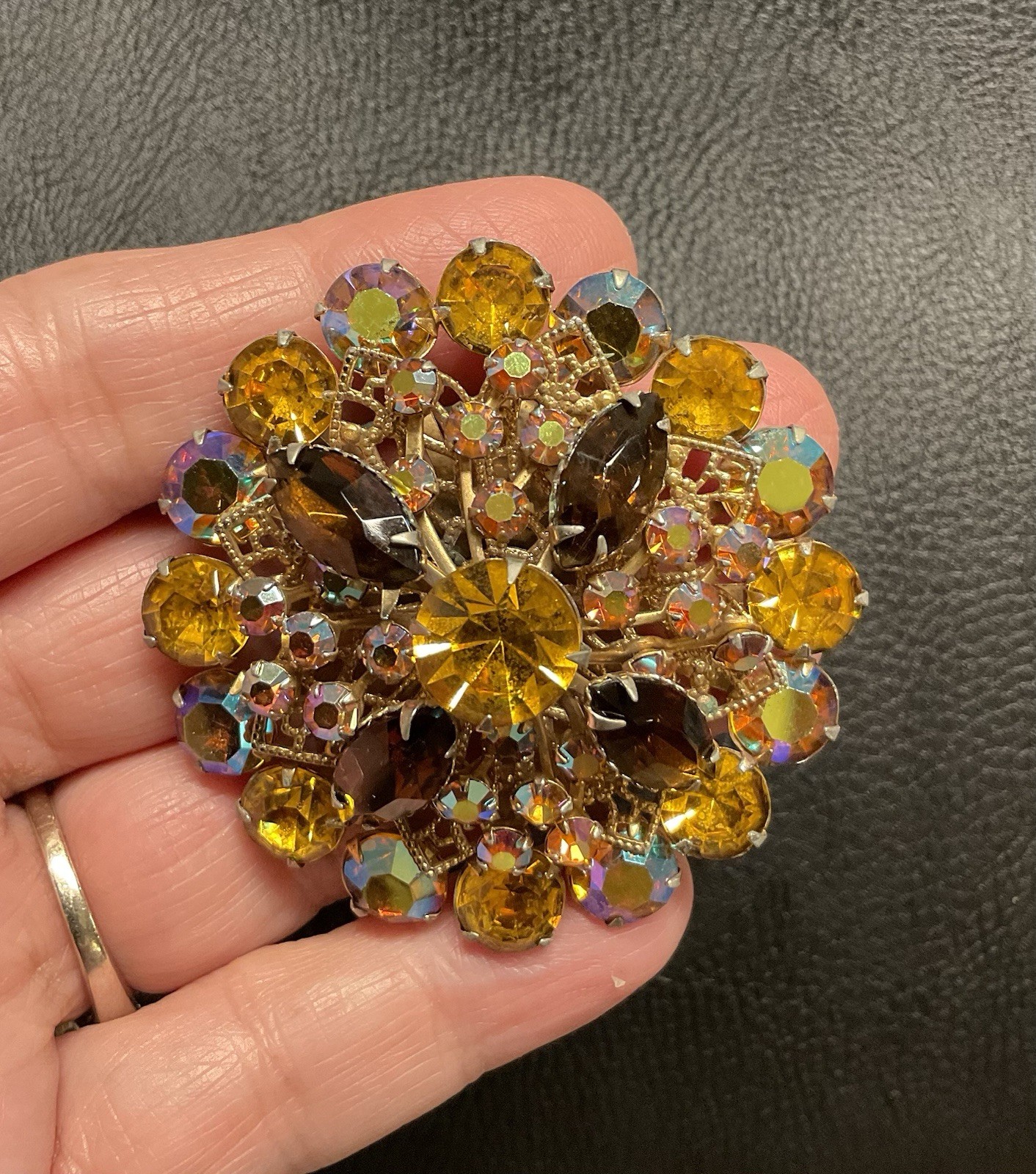 Vintage 1960s Amber/Topaz AB Rhinestone Brooch