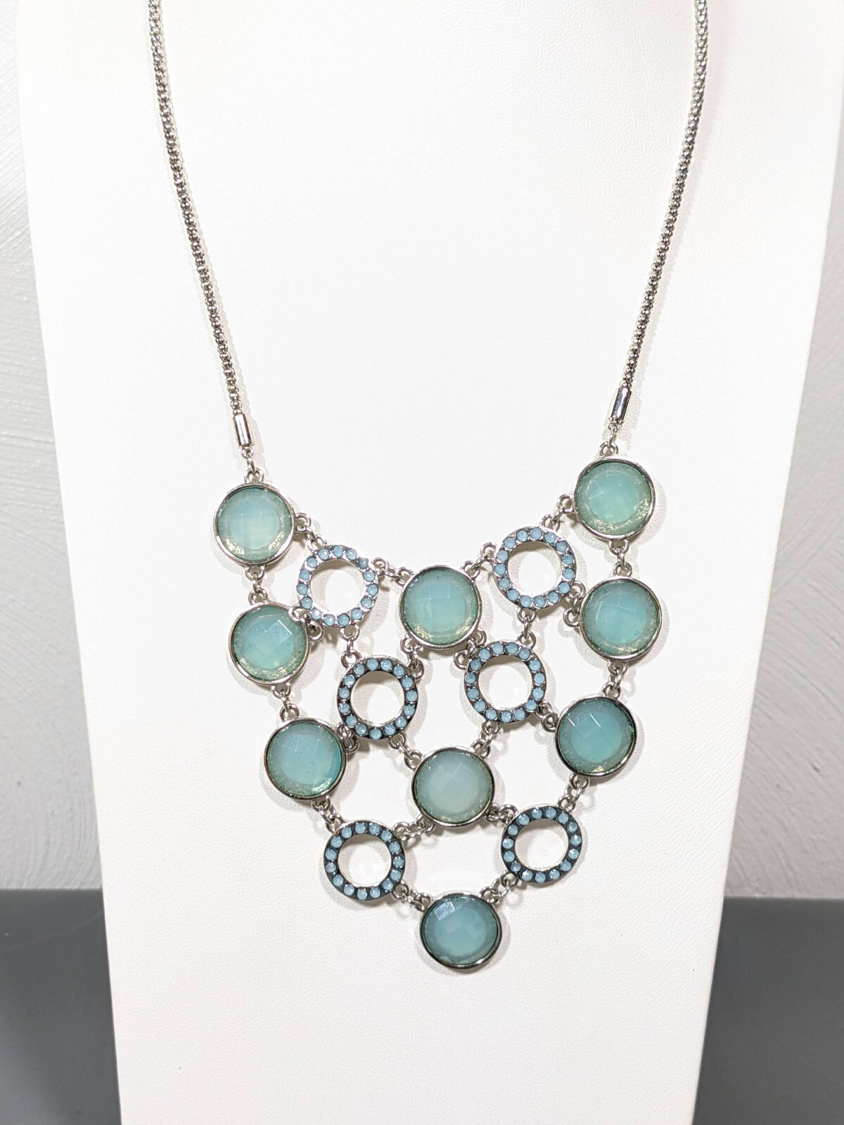 Beachy Coastal Blue Cabochon Rhinestone Round Circle Bib Necklace 21 in