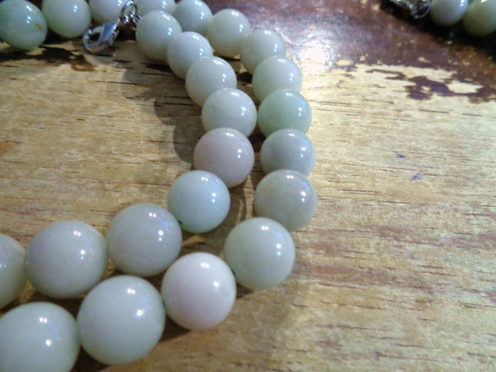 12.5MM MIXED CELADON GREEN LAVENDER JADE JADEITE ROUND BEAD NECKLACE 18-19.5″