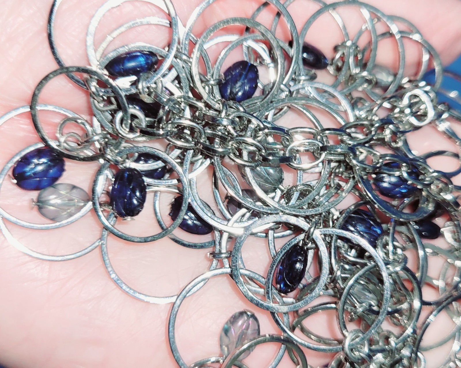 VTG Silverstone Adjustable Necklace With Blue & Aqua Marine Glass Beads
