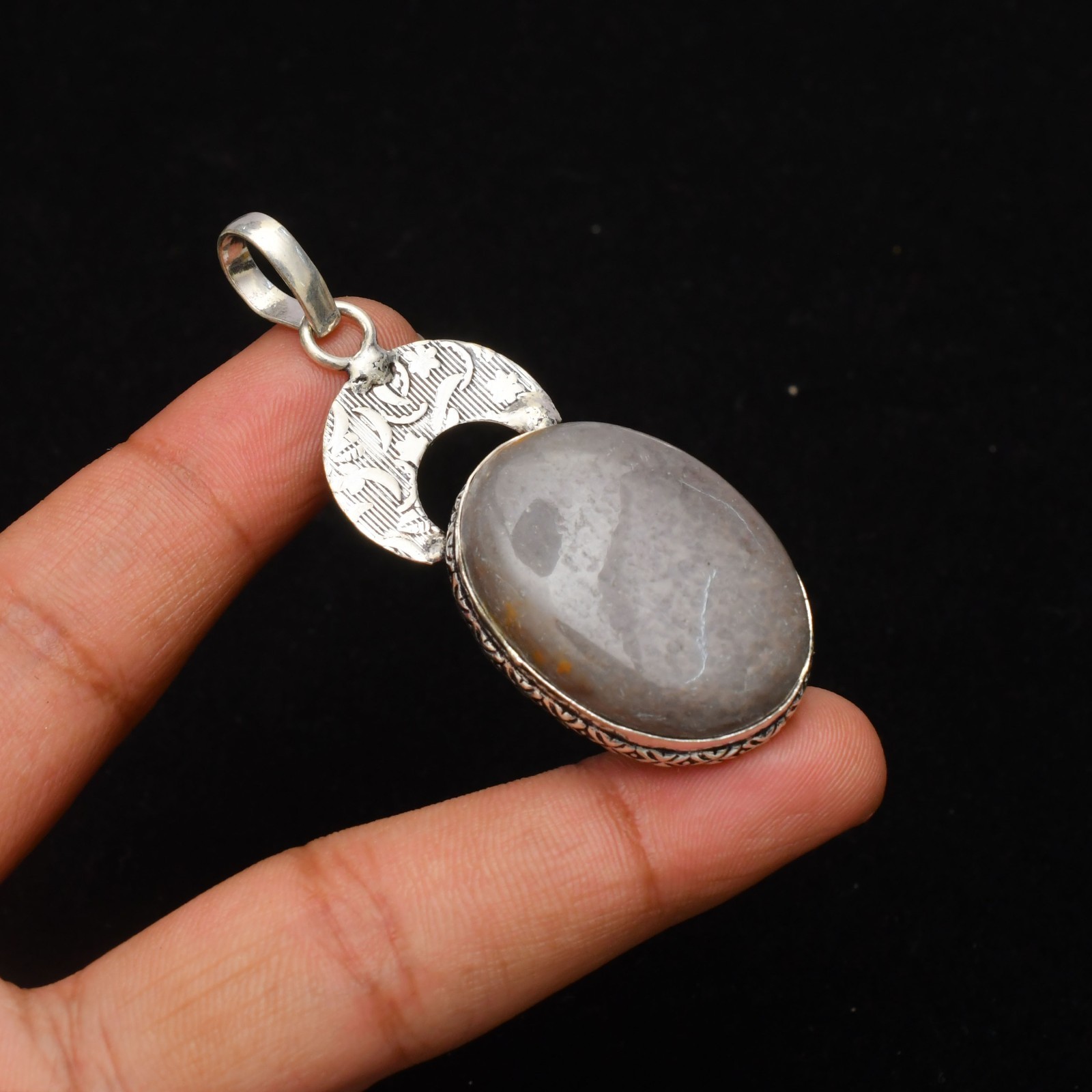 Gray Agate Gemstone 925 Sterling Silver Jewelry Pendant 2.44″
