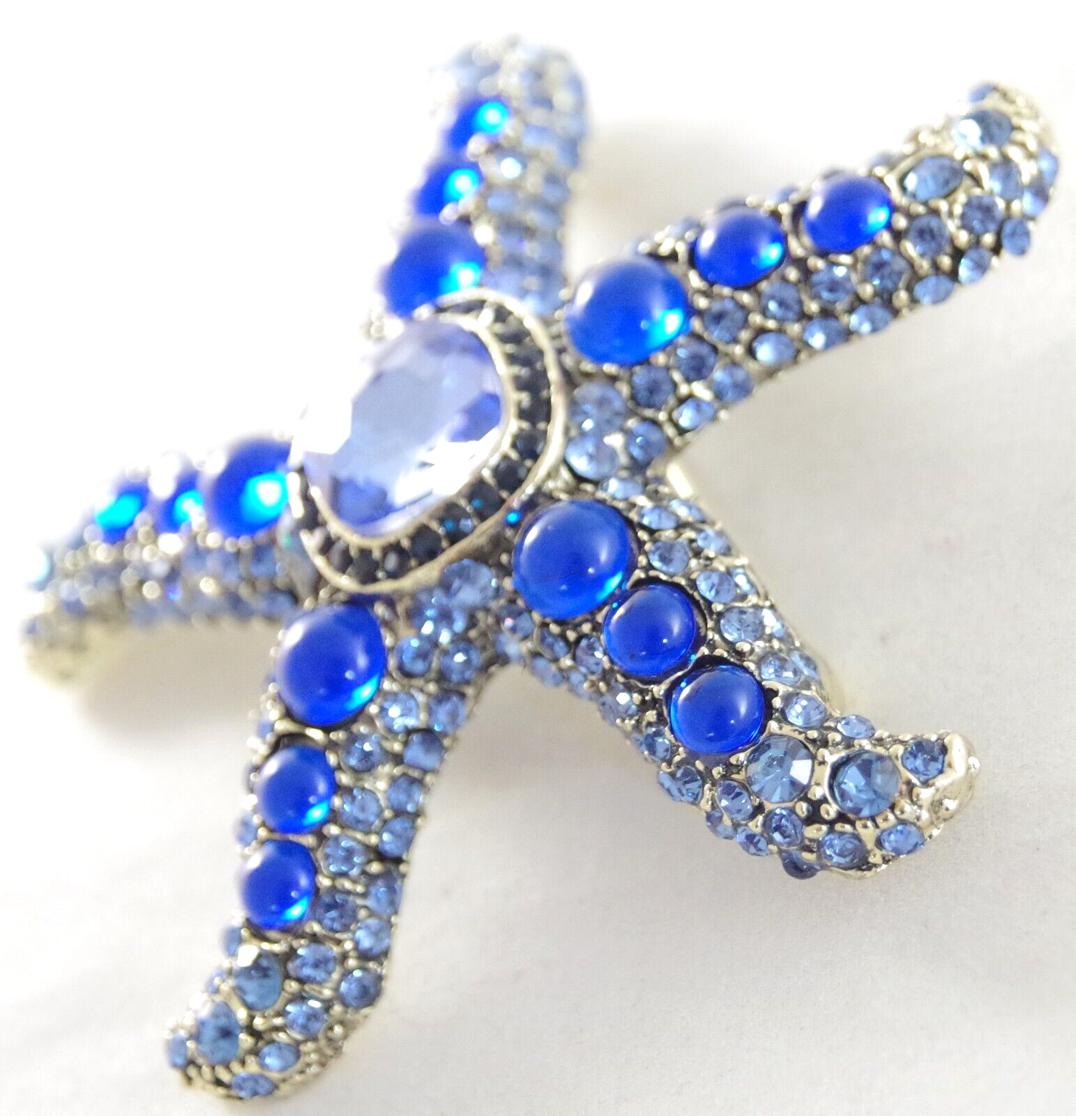 BIG UNSIGNED KENNETH JAY LANE INSPIRED BLUE RHINESTONE GLASS CAB STARFISH BROOCH
