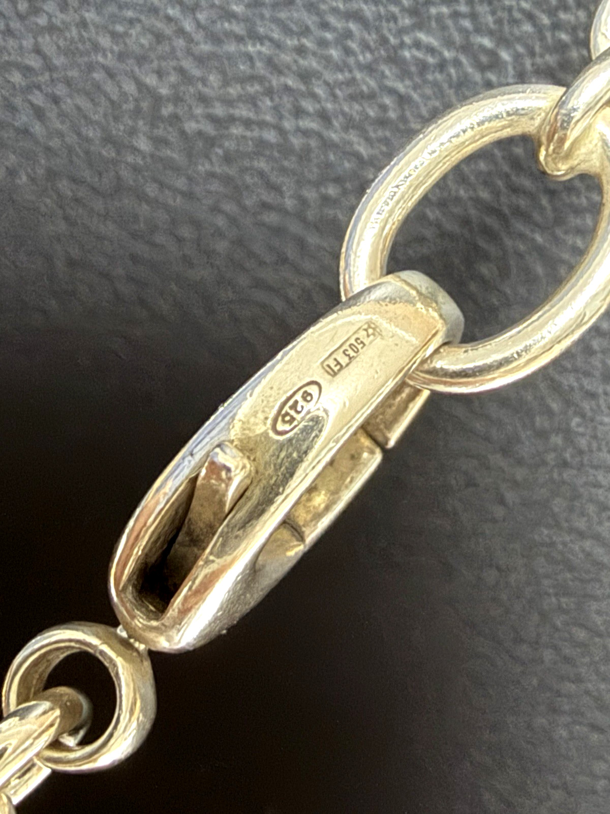 Gucci Interlocking Necklace Sterling Silver 925 Pendant with Box and Accessories