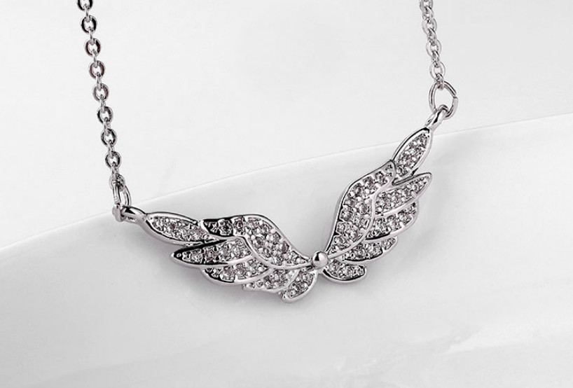 Silver Lovely Angel Wing Pave Cubic Zirconia Pendant Chain Necklace