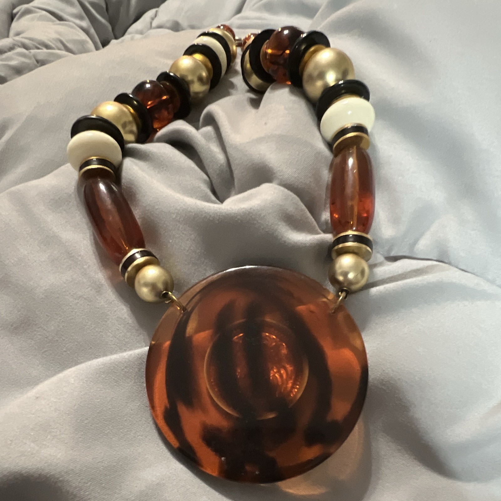 Beaded Statement Necklace Round Brown Pendant Gold-Tone Lion Charm Spring Ring