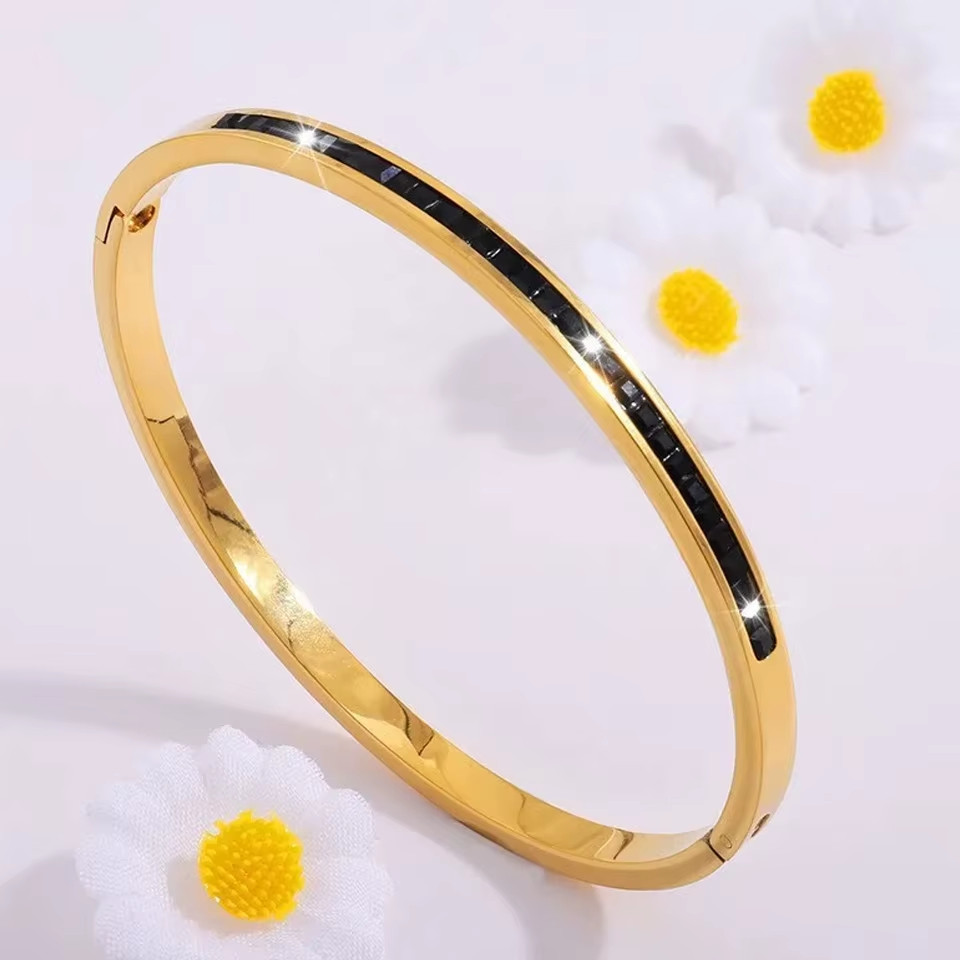 ZAKOL 5/1Pcs Sparkling Zirconia Inlaid Stainless Steel Bracelet Set for Women St