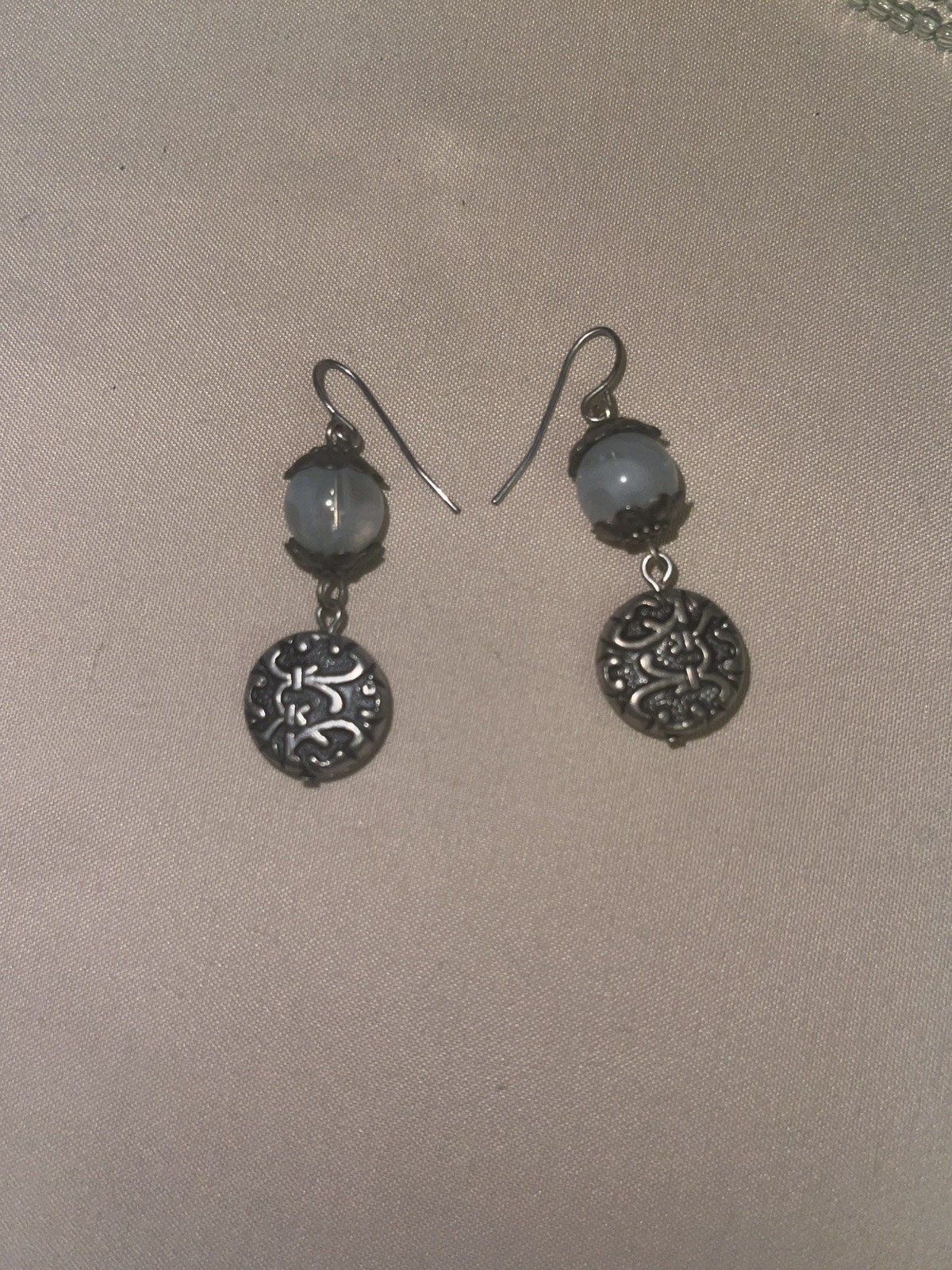 Premier Designs Cool Waters In Antiqued Silver necklace and earrings set