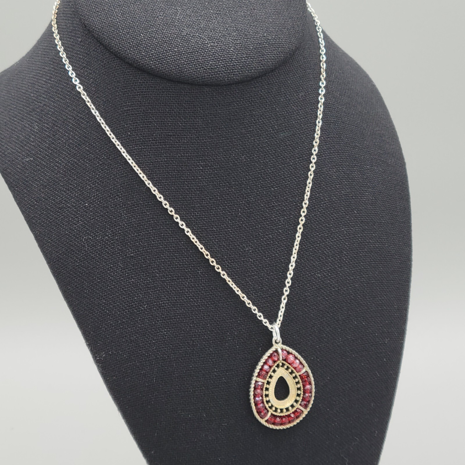 Adult Jewels Signed Silver Tone Cable Chain Necklace & Beaded Pendant 16 in