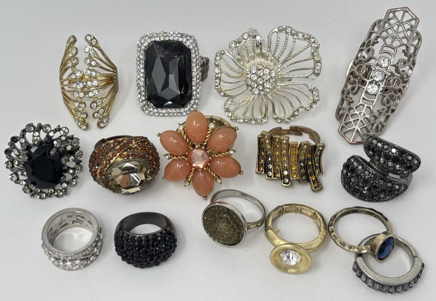 Rhinestone Cocktail Statement Costume Ring lot (15) Rings Mixed Flower Oversized