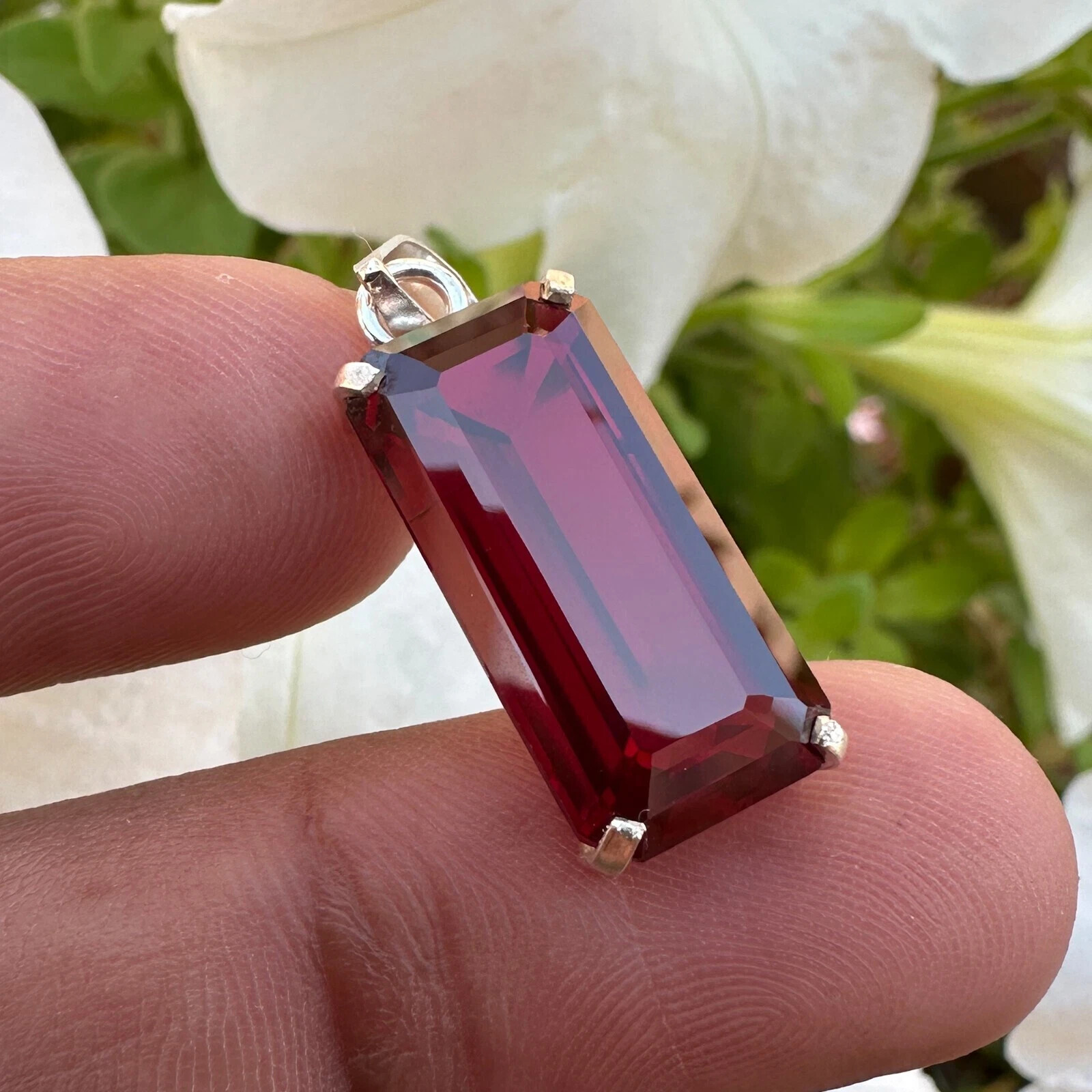 Natural Certified 20 Ct Red Ruby Gemstone Pendant In Solid 925 Sterling Silver