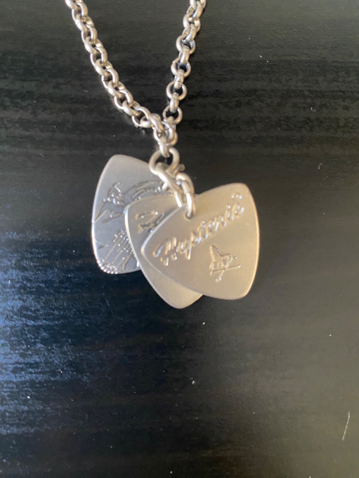 hysteric glamour guitar pick necklace old version