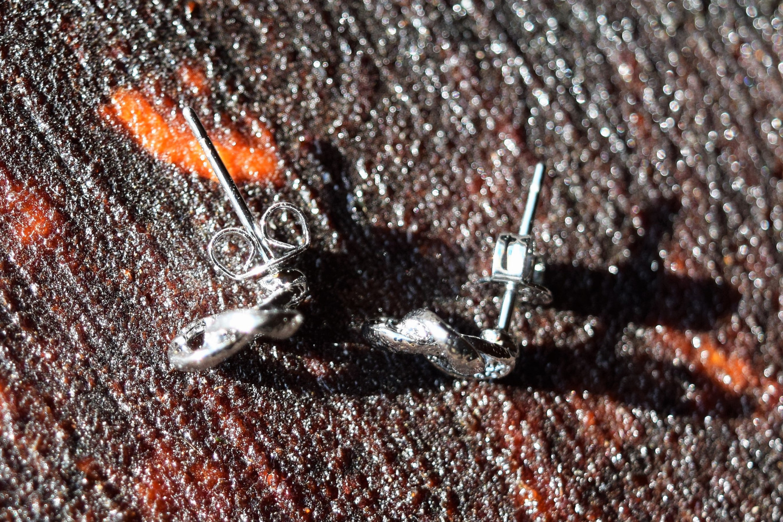 Love Knot Simple Style Post Earrings Rhodium Plated