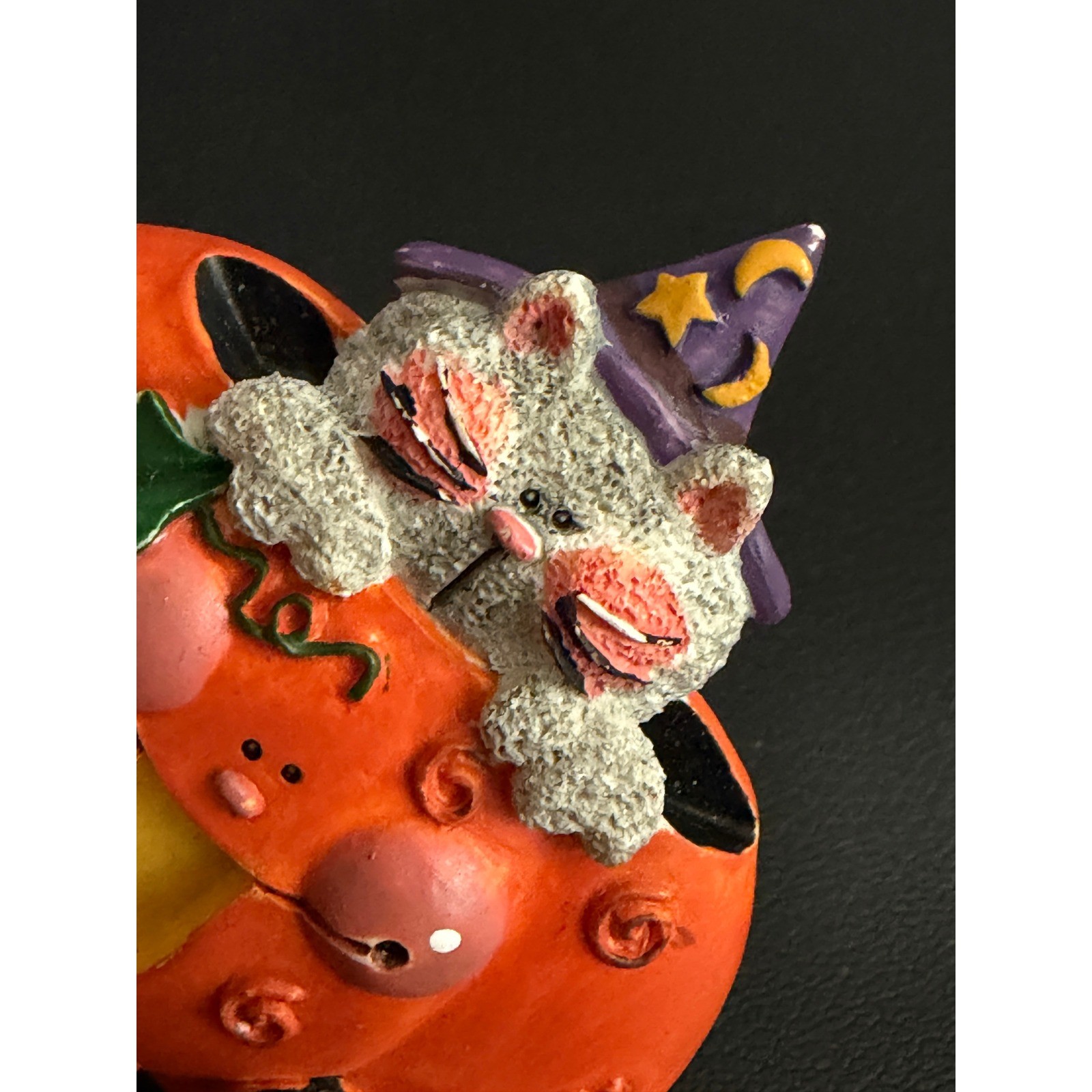 Vintage Halloween Brooch Cat Wizard Pumpkin Bat Resin