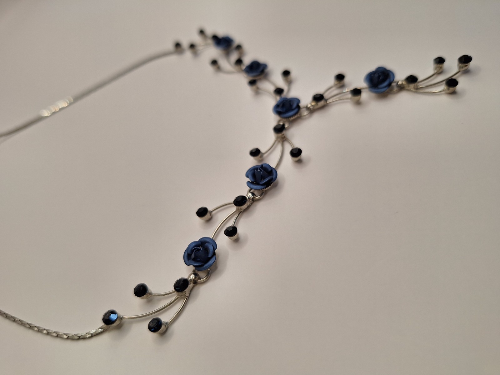 Women Collection by Veritas Navy Blue Rose Necklace Silver Tone Nickel Free