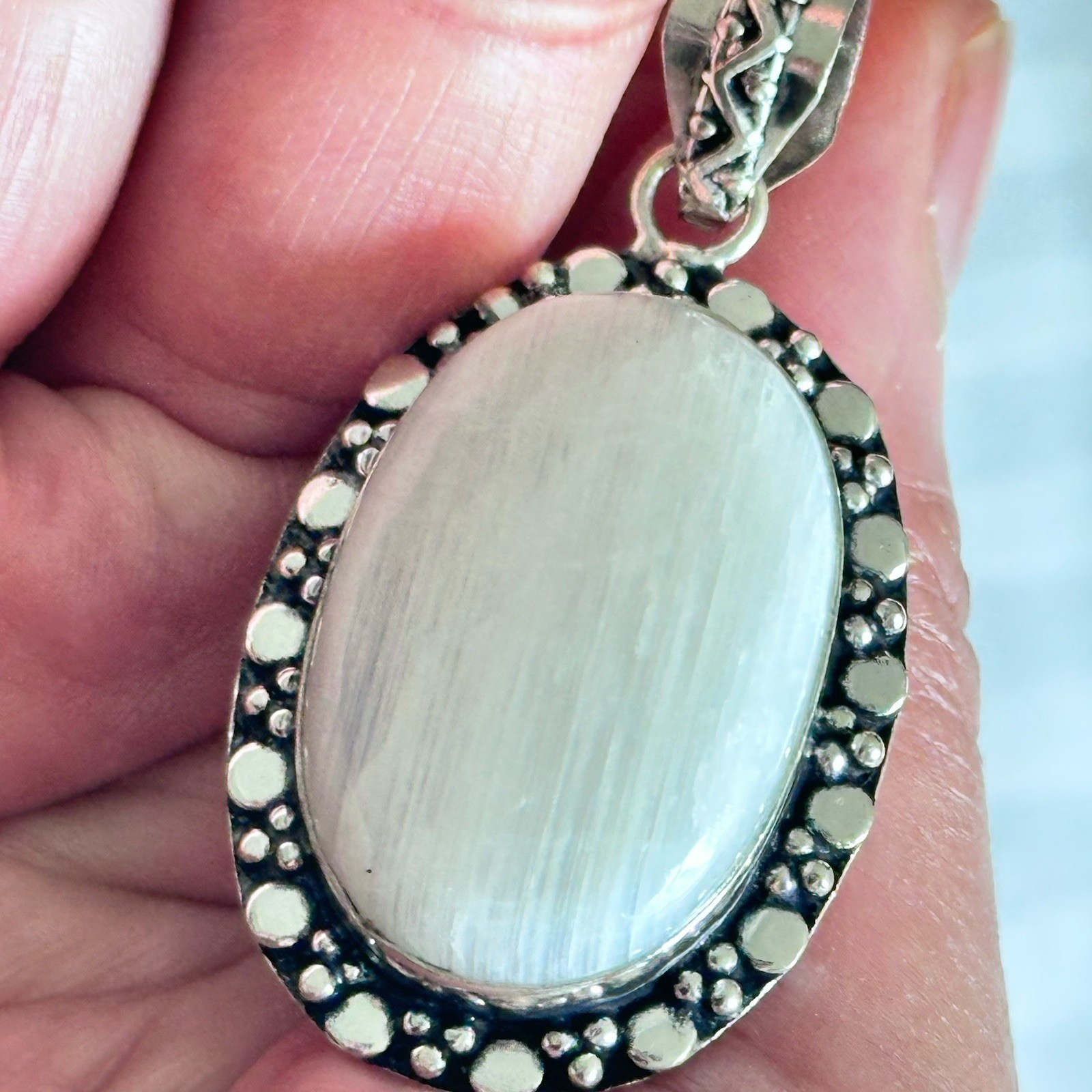 Rainbow Moonstone Blue Flash Pendant High Polished Silver Tone Bezel Gemstone