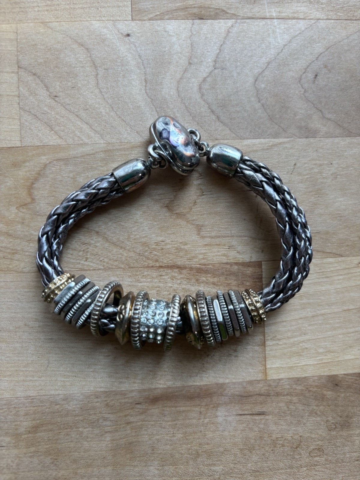 CHICO’S Braided Charm Bracelet Mixed Metal Bead Charms Magnetic Clasp 8 in