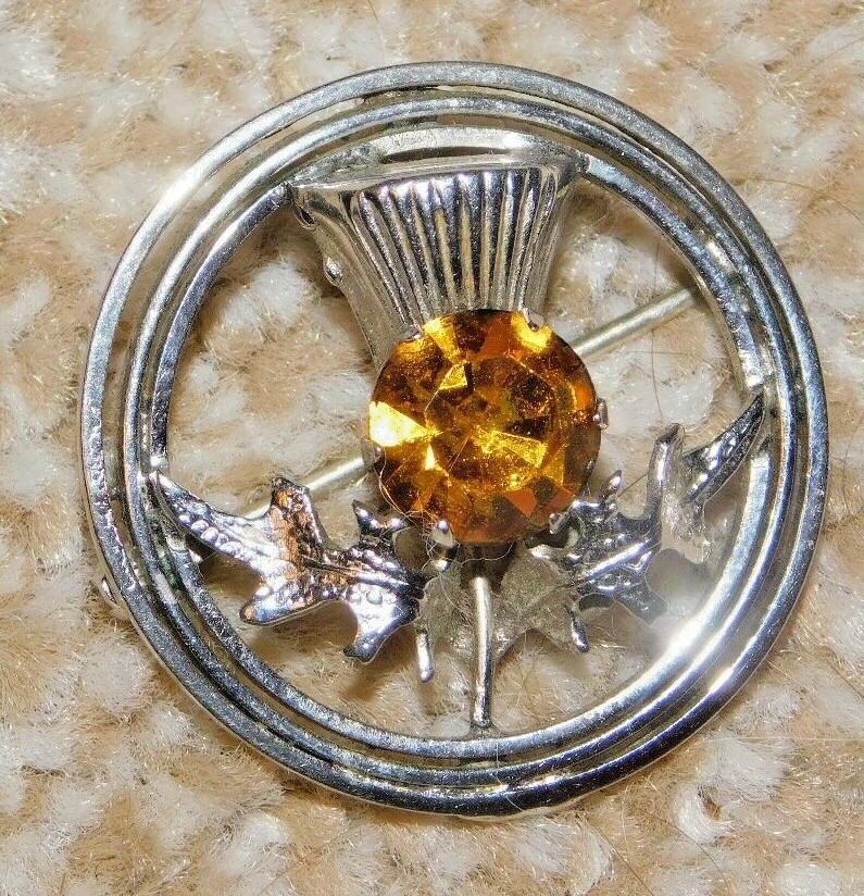 VINTAGE SILVER TONE LOVE BROOCH AMBER STONE SET SCOTTISH THISTLE MARKED MIZPAH