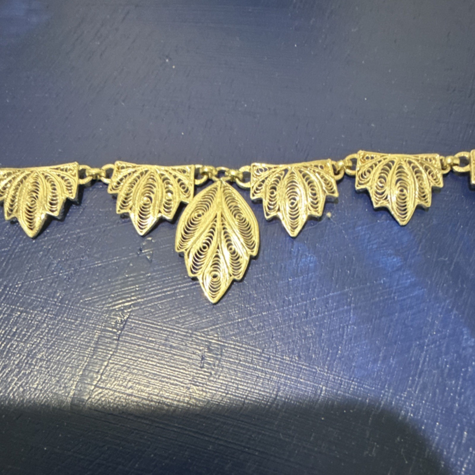 Silver Tone Filigree Leaf Link Cable Chain Necklace Metal Hook Clasp 15”