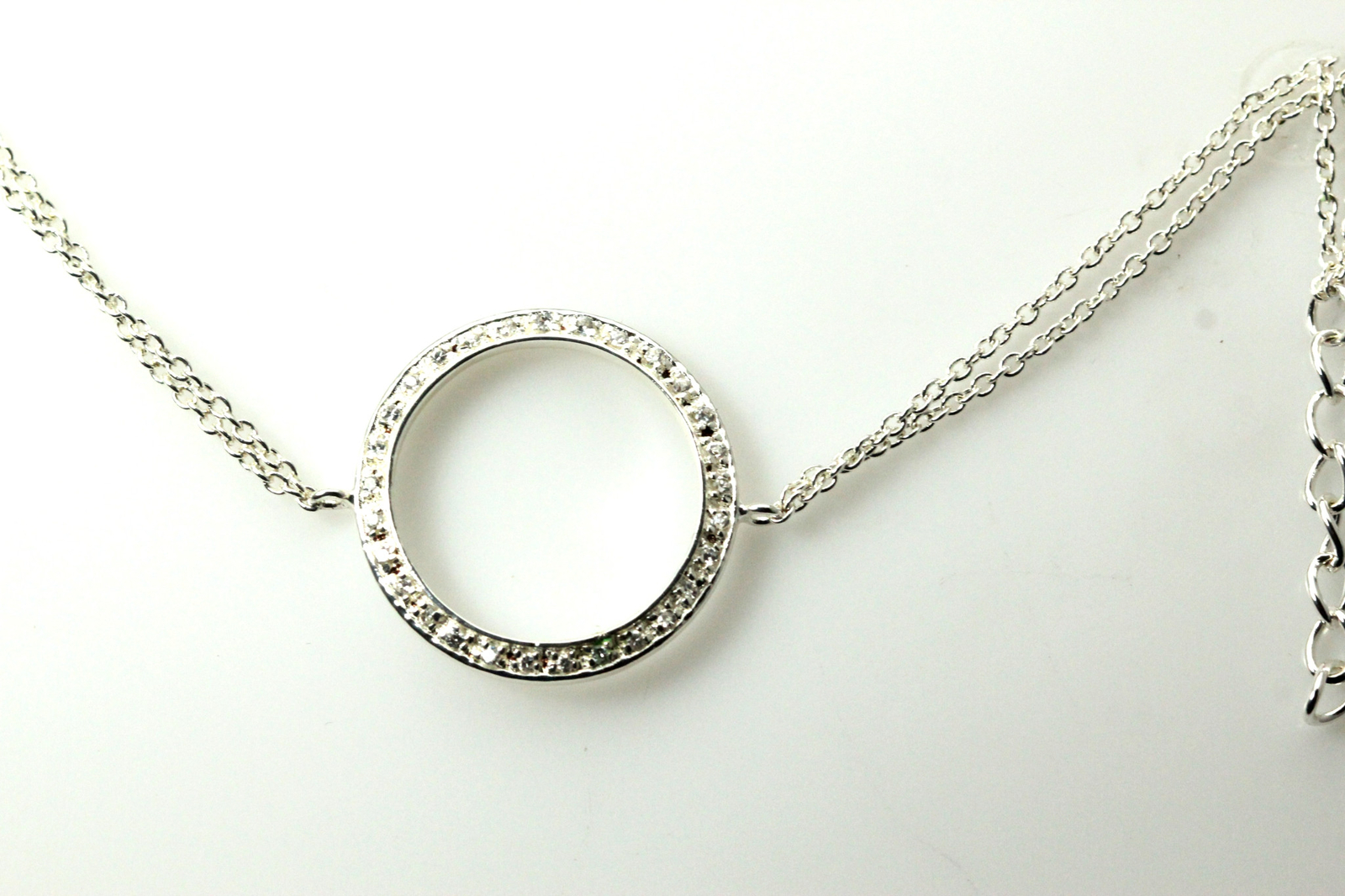 Sterling silver circle on double chain bracelet 6-3/4″ to 7-1/2″ 5 gm (BR3738)