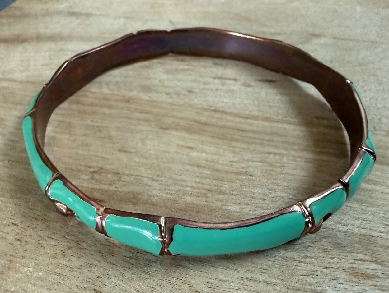 Kate Spade New York NY Bamboo Park Green Enamel Goldplated Bangle Bracelet