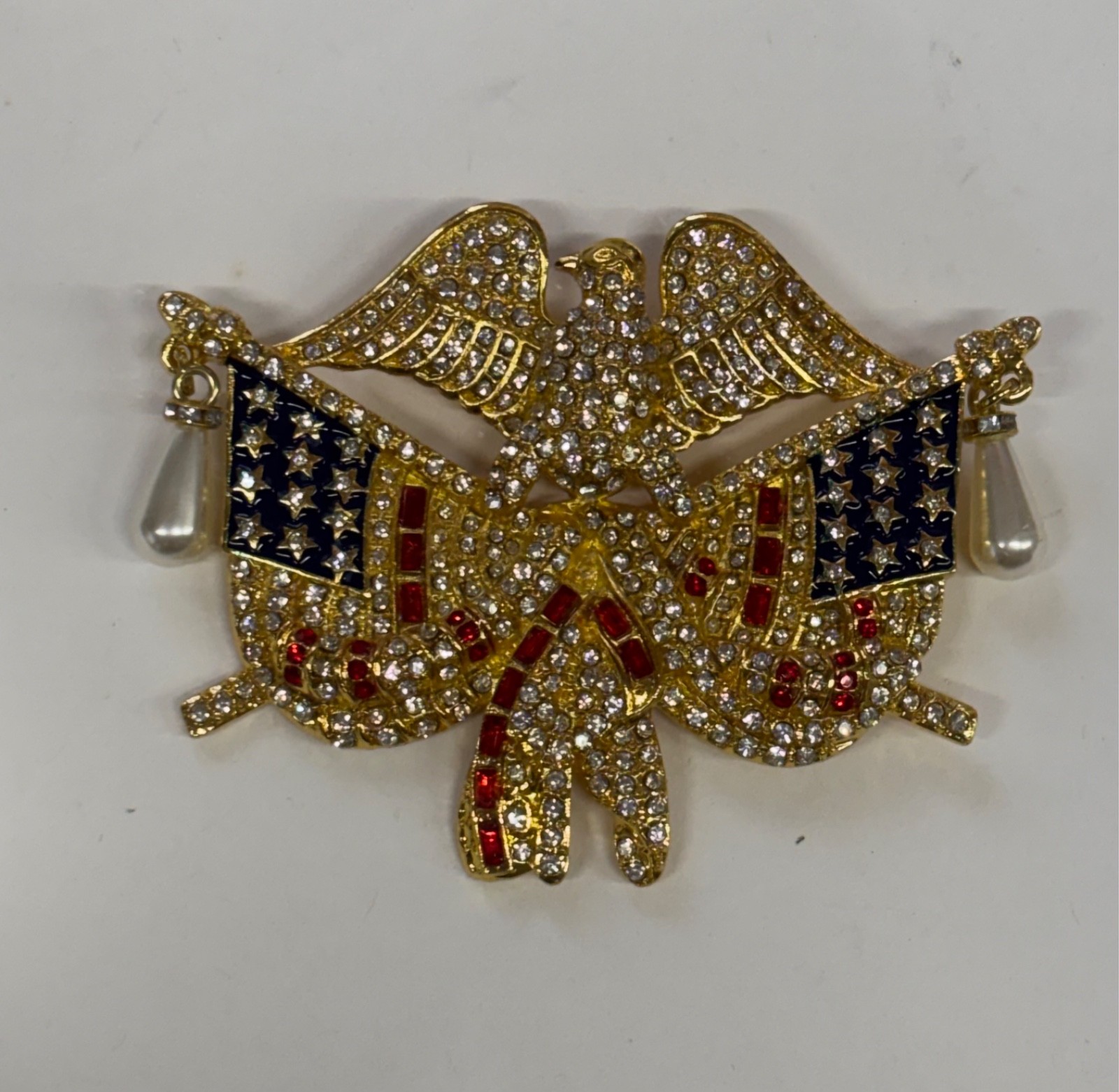 American Flag Eagle Red White Blue Rhinestones Pearls Brooch Gold Designer NEW