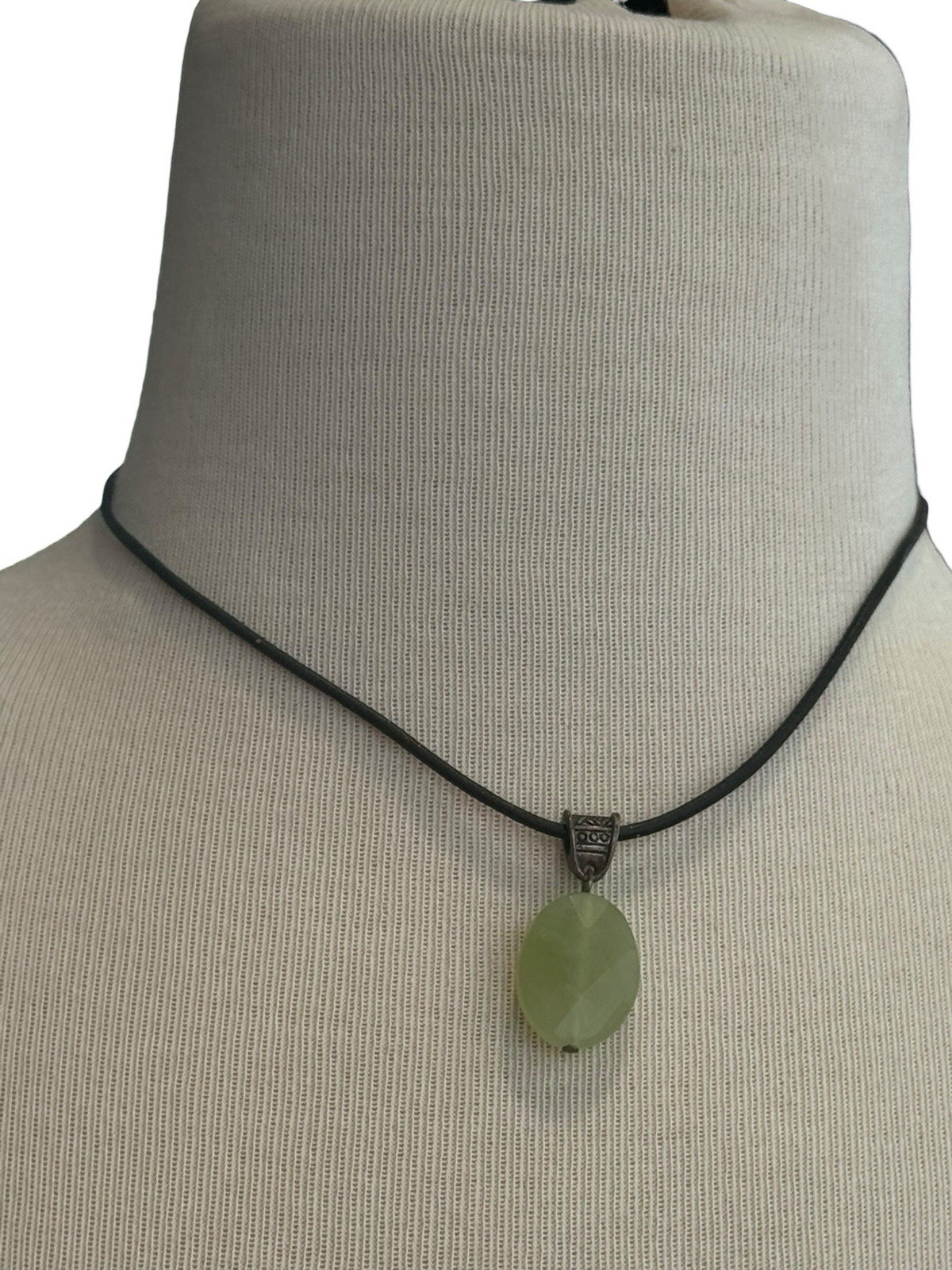 Baroni Cord Necklace Green Faceted Gem Pendant Silver Tone Metal