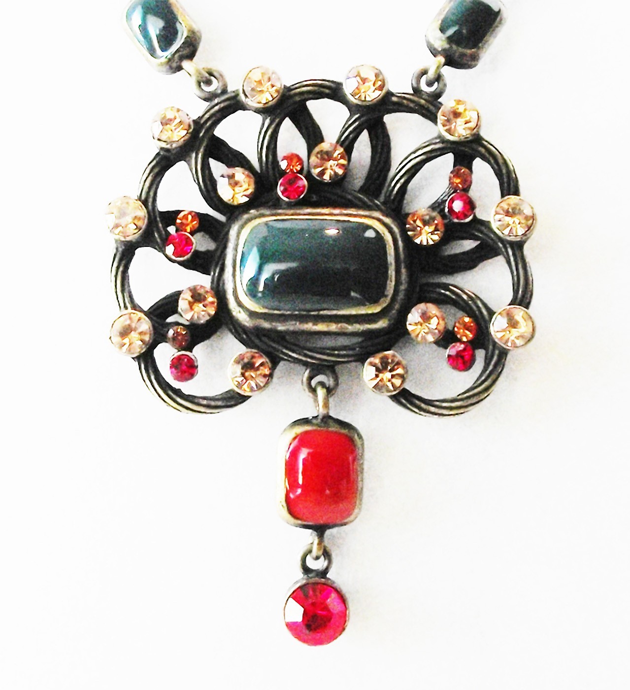 CC 18 in RED GREEN ENAMEL GOLD CRYSTAL FLORAL NECKLACE EARRINGS JEWELRY SET NEW