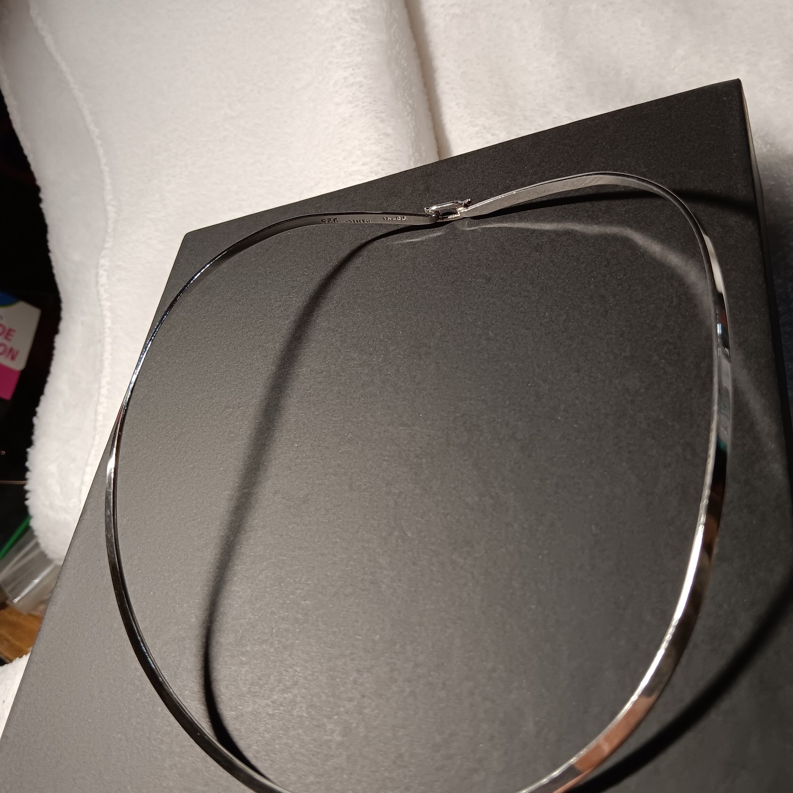 Taxco Sterling Solid Flat wire w/hook 3.1mm X 1mm 16″ Torque collar contour, Box