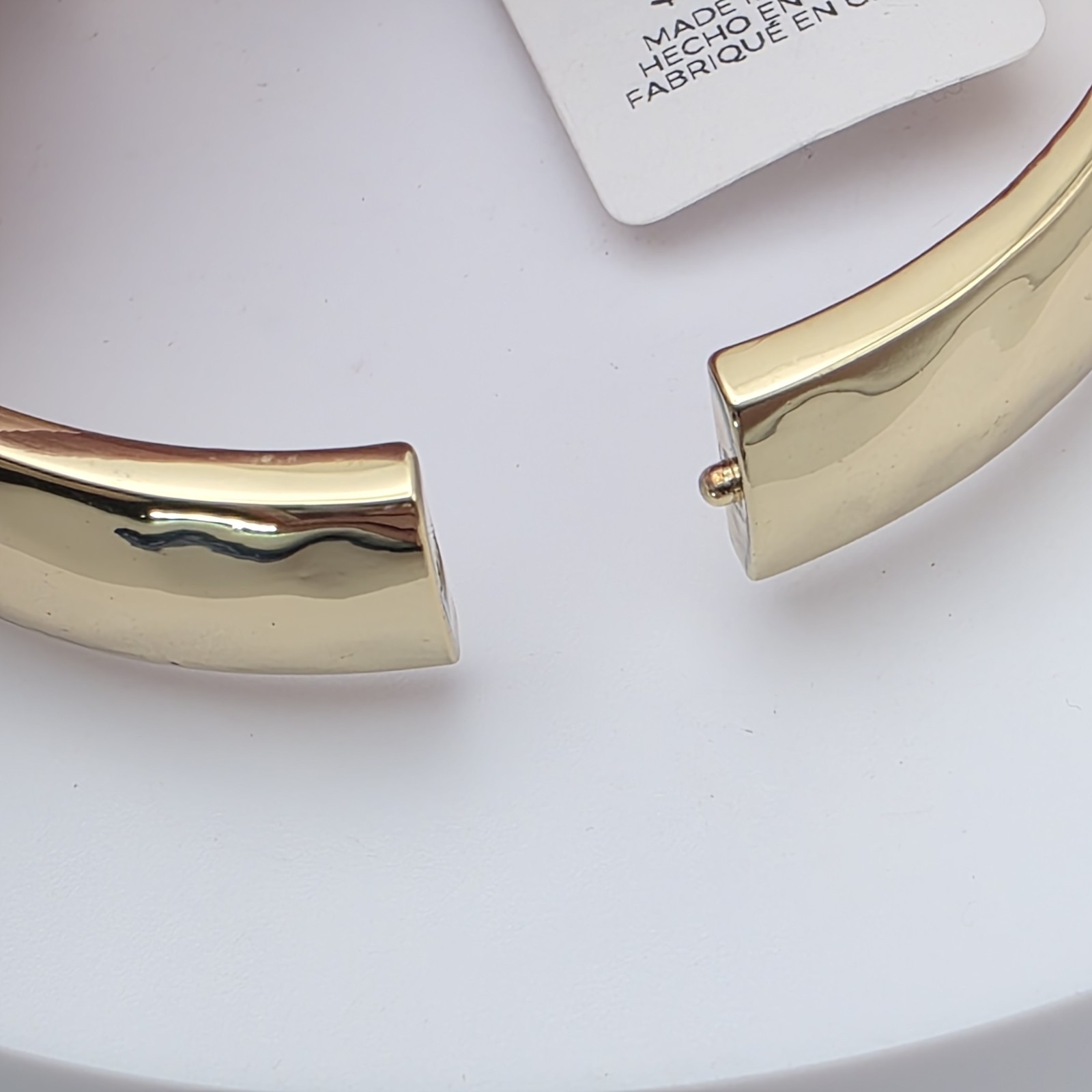New! CHICO’S Danmark Bracelet Eagle Crown Crest Bangle Hinged Gold Tone W Tags!