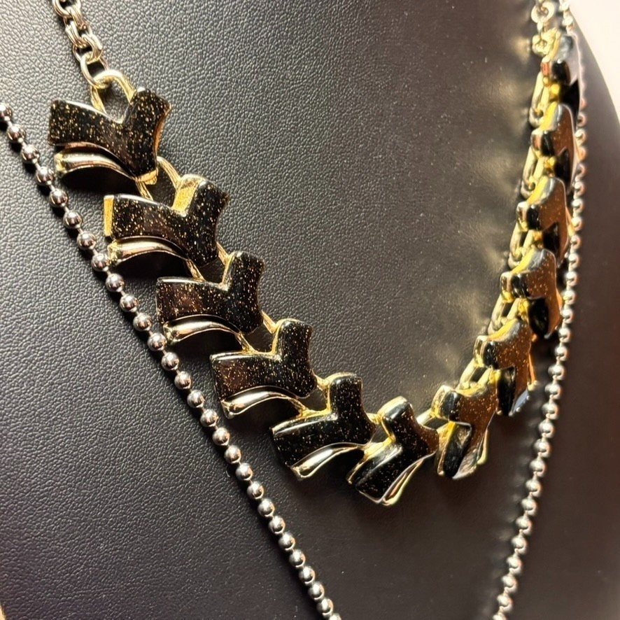 Necklace Set Vintage Silver Gold Heart Pendant Black Glitter Lucite Links