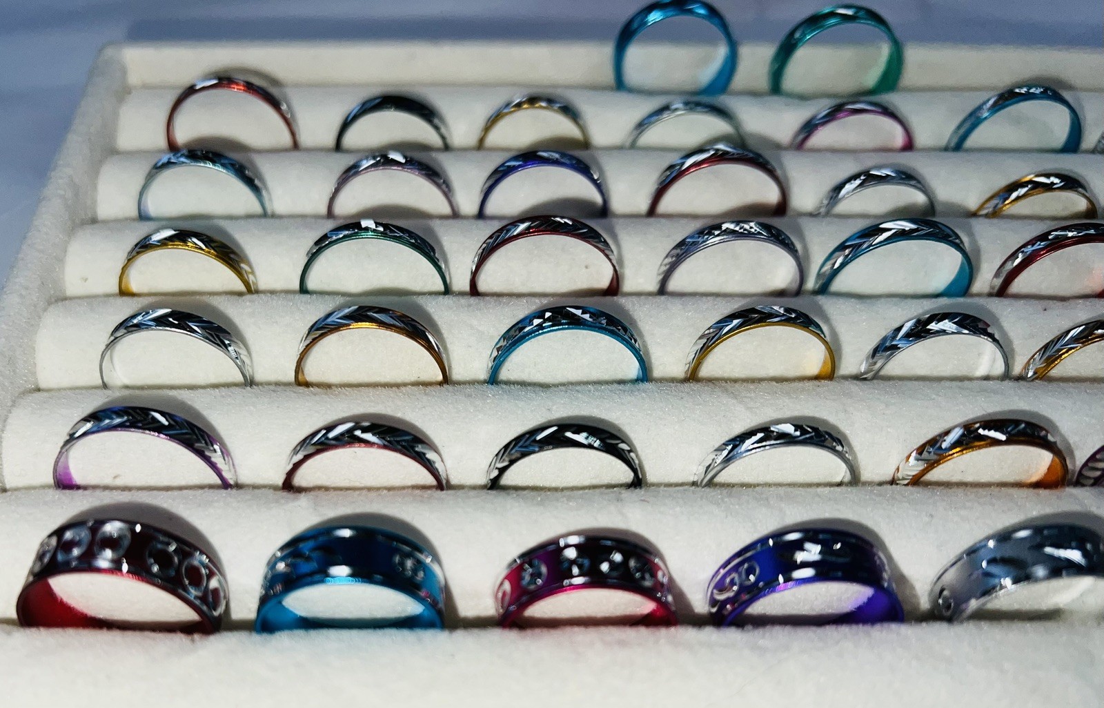Bundle of 50 ALUMINIUM Silver Carved Different Coloured RINGS Mixed Sizes