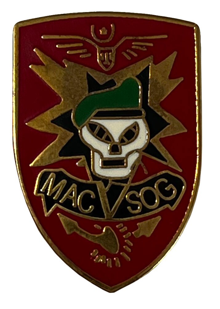 US ARMY MAC SOG ELITE FORCES VIETNAM LAPEL HAT PIN BADGE 1 INCH