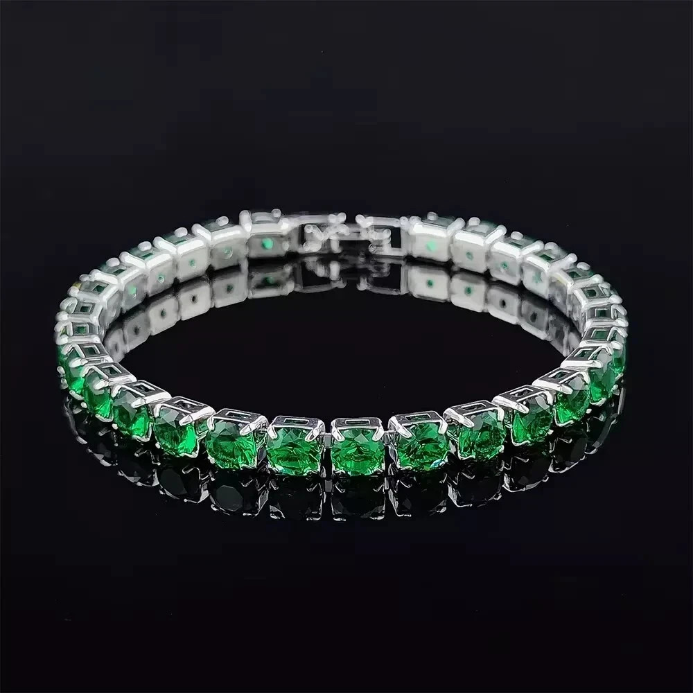 10 Ct Round Cut Simulated Emerald Women’s Tennis Bracelet 14K White Gold Plated
