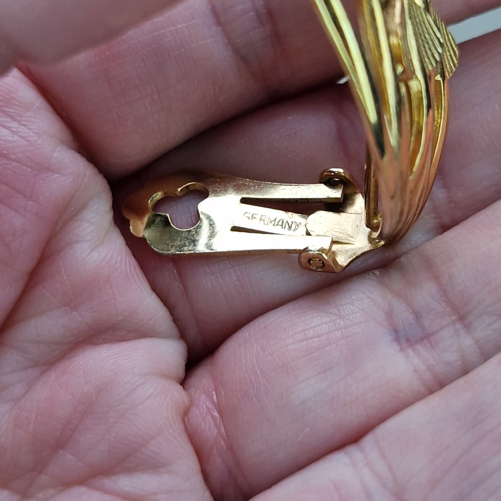 Grosse Earrings Clip On Hearts Gold Plated Designer Vintage Statement 3.5cm