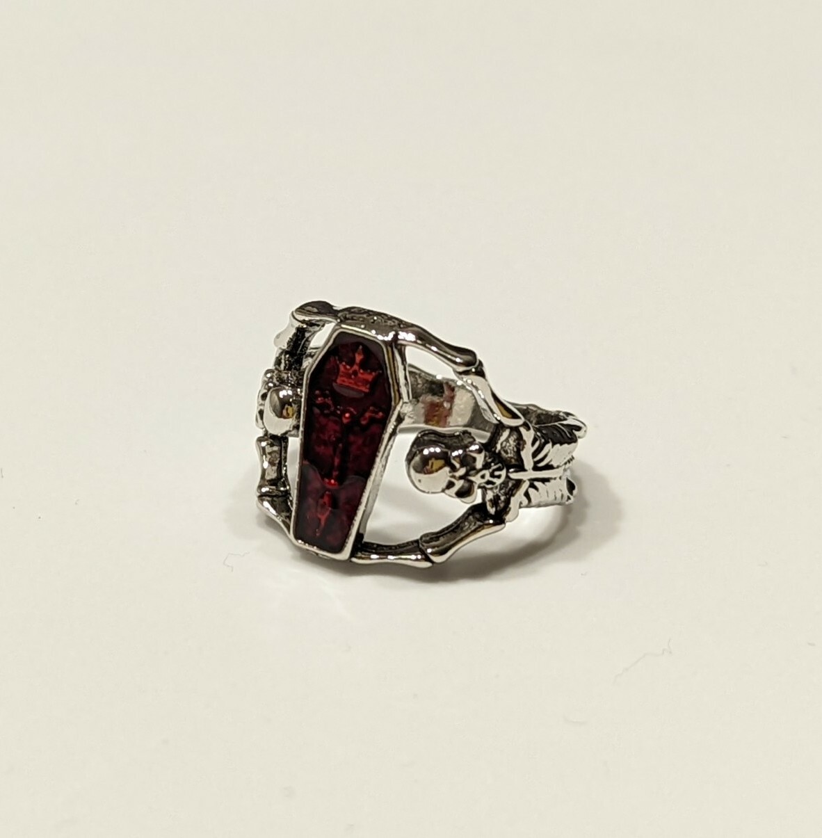 New Vintage Punk Skull Ring Unisex Hip Hop Engagement Rings Fashion Red Zircon