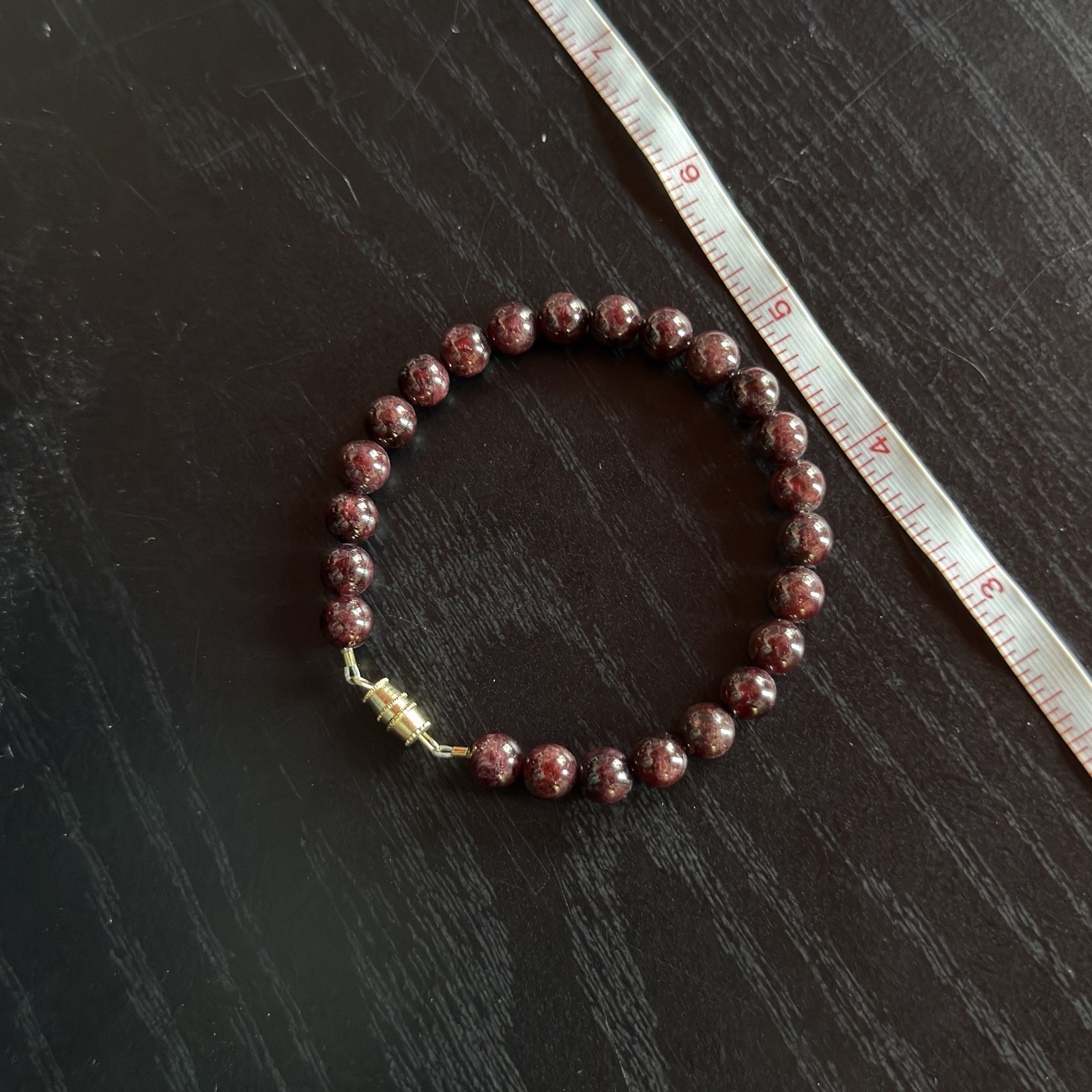 Garnet Natural Gemstone Bead Bracelet | Smooth Round 6.5mm, 8.25″