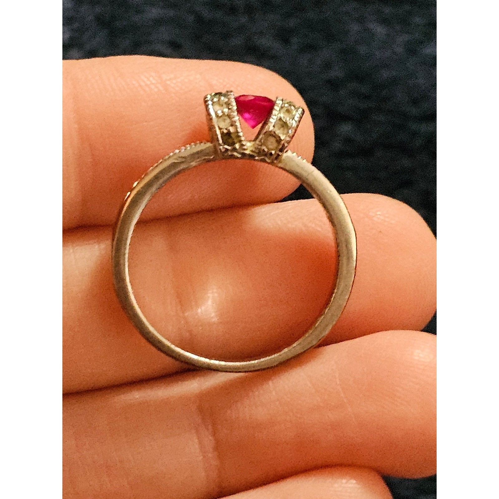 Vintage Style Red Ruby Glass Silver Tone Pave Accent Ring Sz 7.25 Milgrain Band