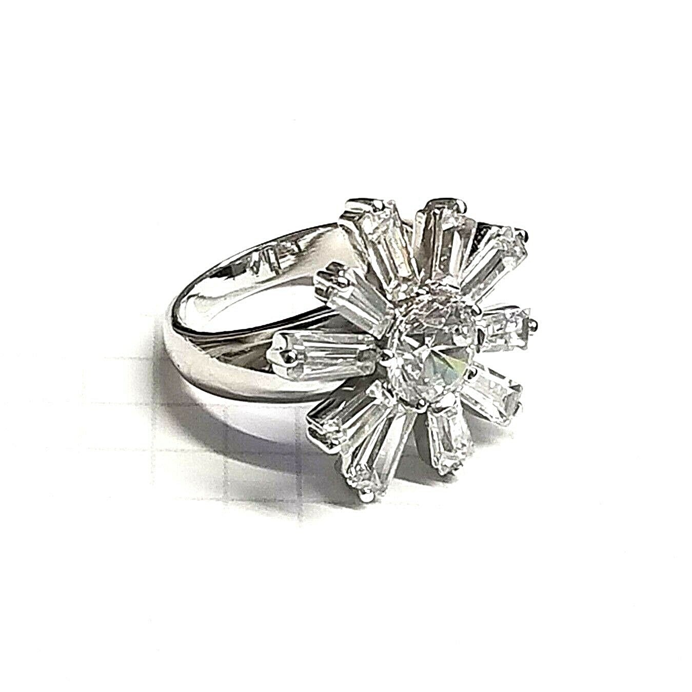 (SIZE 6,7,8,9) WINTER SNOWFLAKE RING Sparkling CZ Stones .925 STERLING SILVER