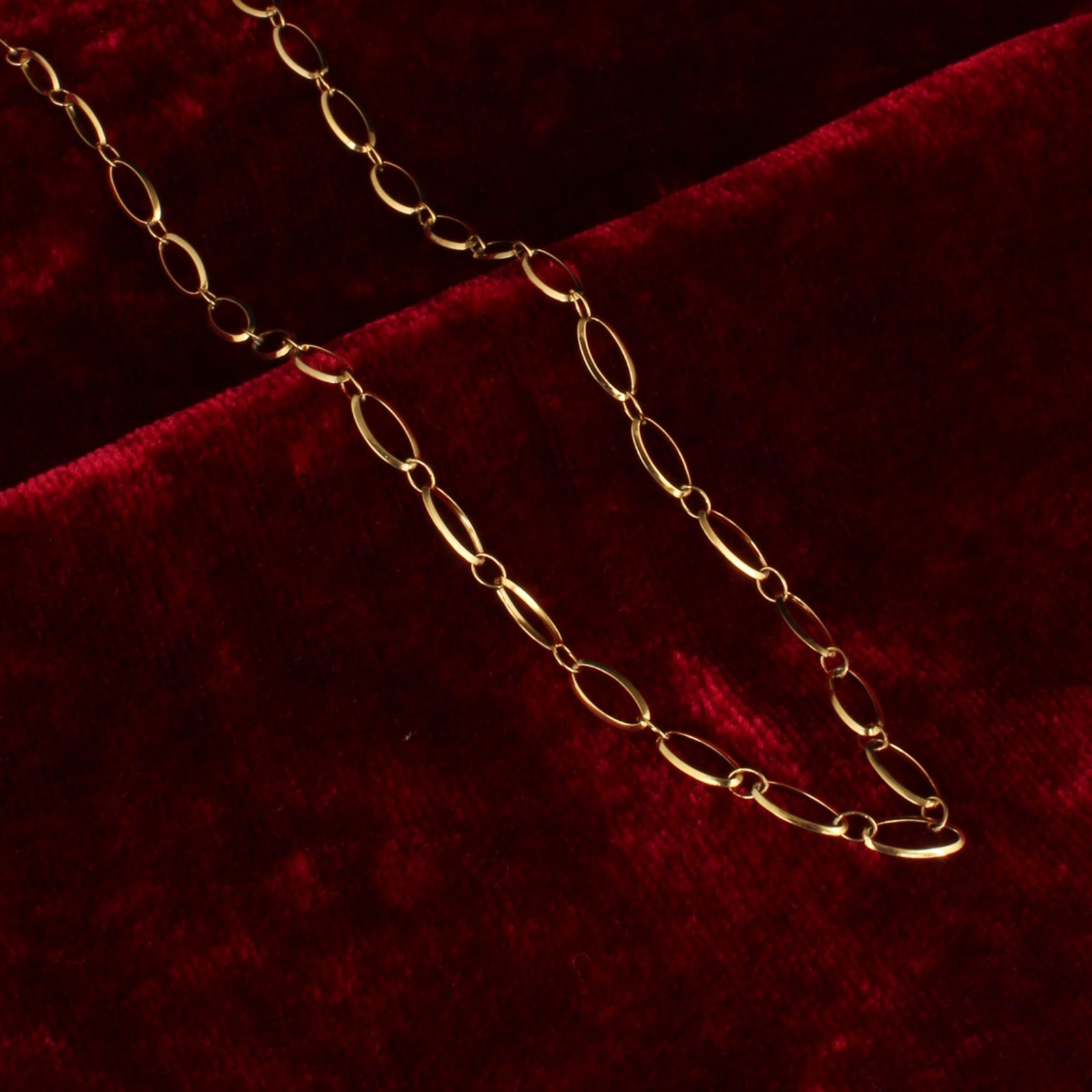 Gold Plated Oval Link Chain Necklace for Men & Women Designer Chain 22 Inch