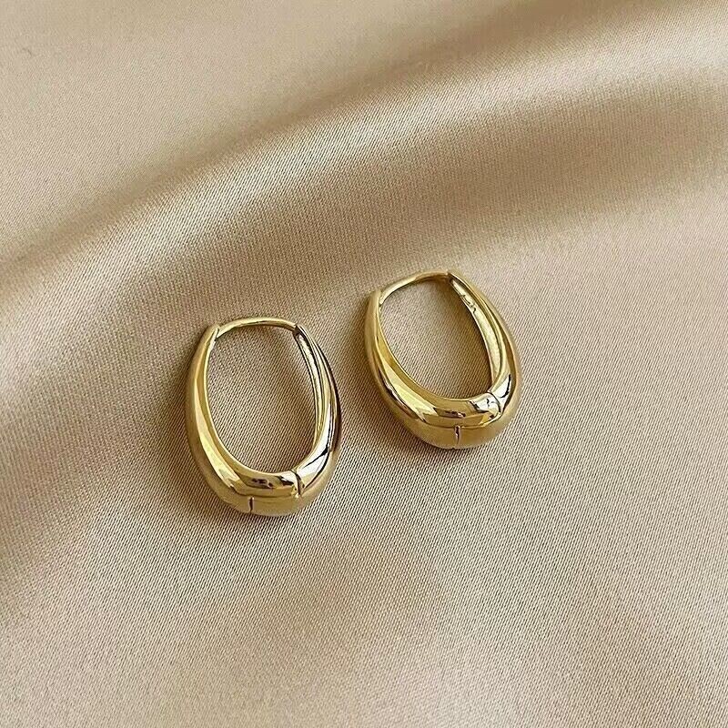 Fashion Woman Gold Plated Oval Hoop Earring Clip Huggie