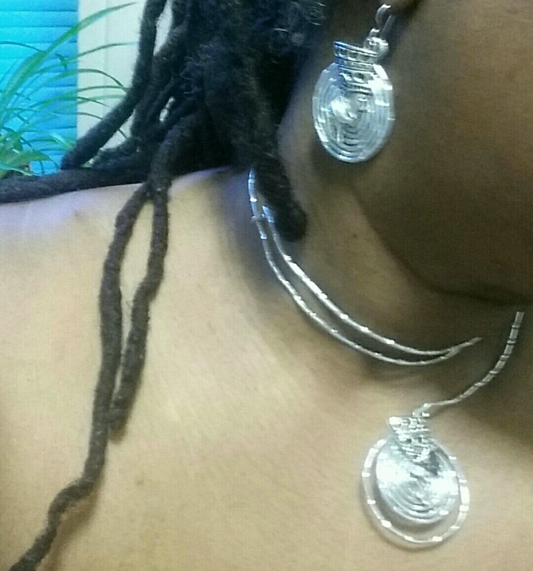 3.5cm Tight spiral 👑Nefertiti Earrings *plain face* by BEE’S EXPRESSIVE EARS