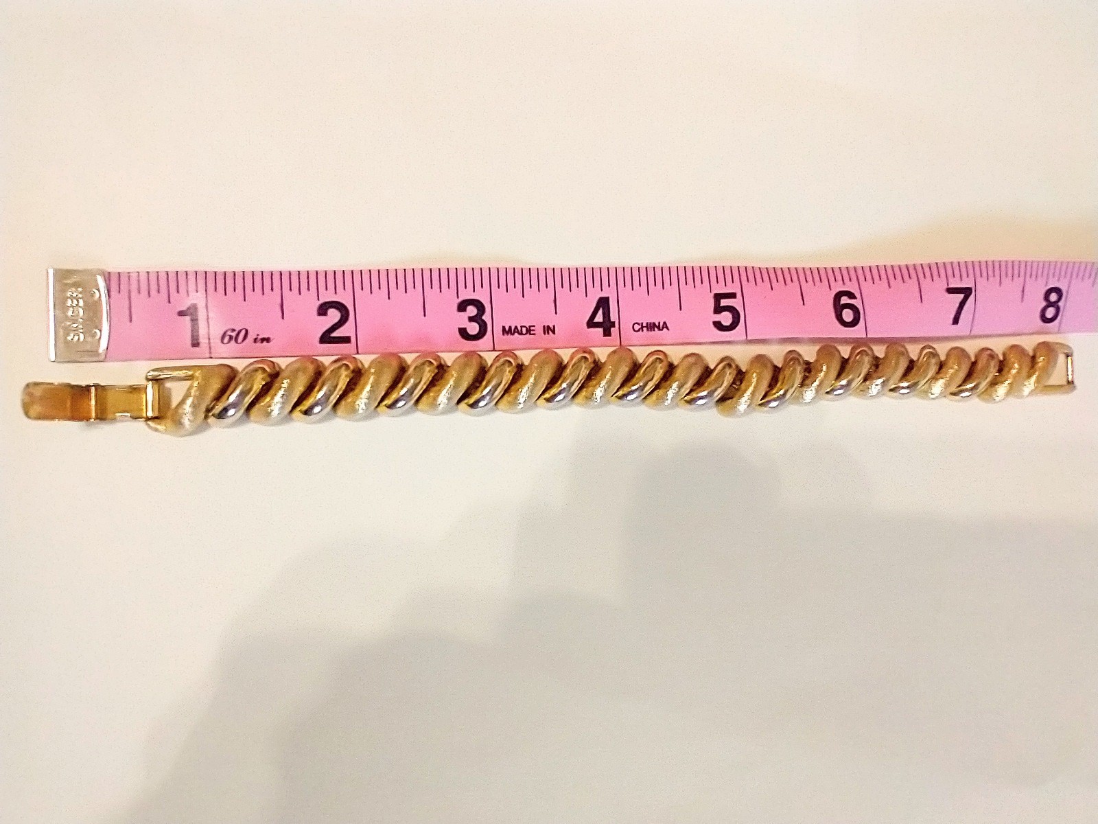 Napier Gold Tone Twisted Curb Link Bracelet Signed Fold Over Clasp 7.5 in