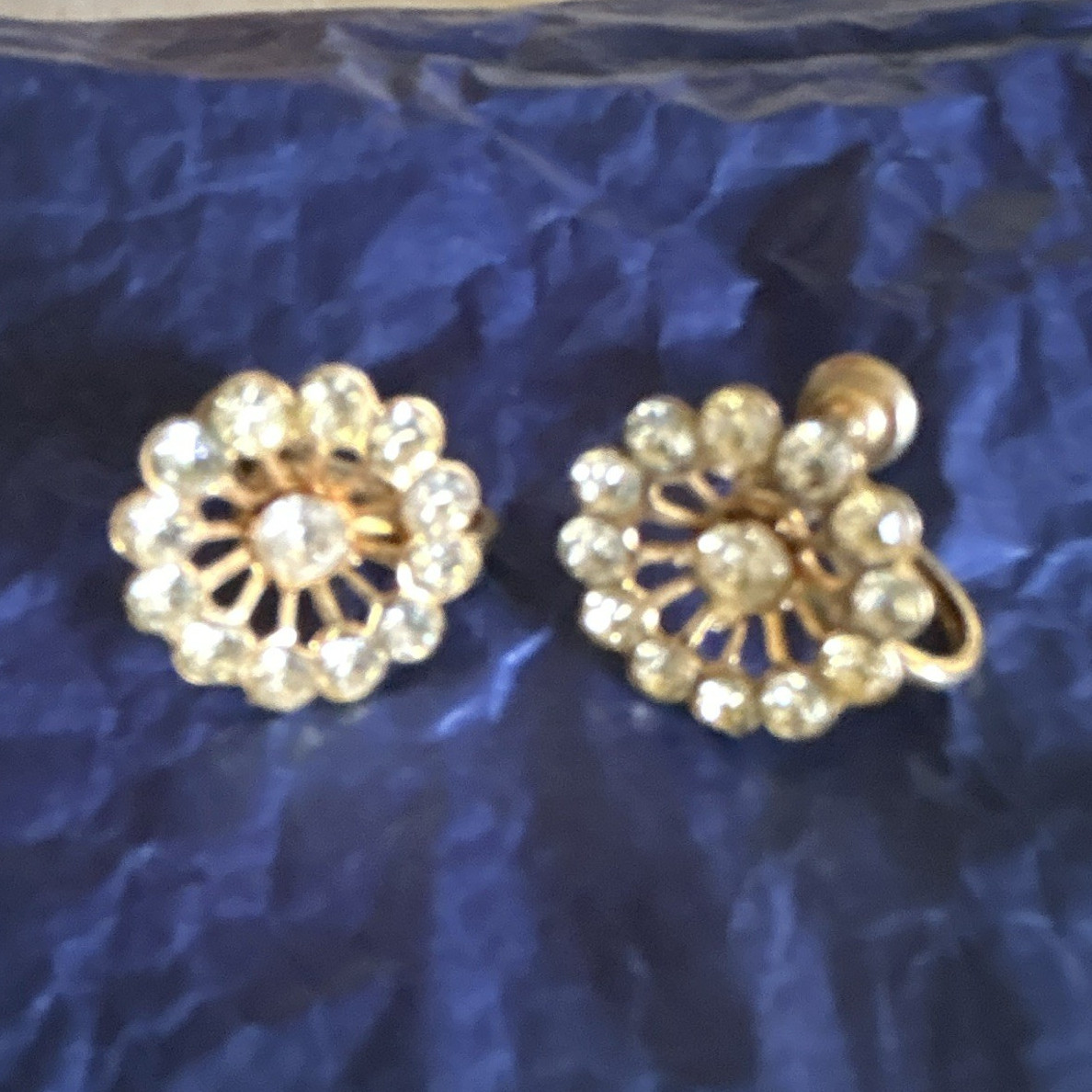 Gold Tone Flower Cluster Stud Earrings Screw Back Clear Simulated Crystal
