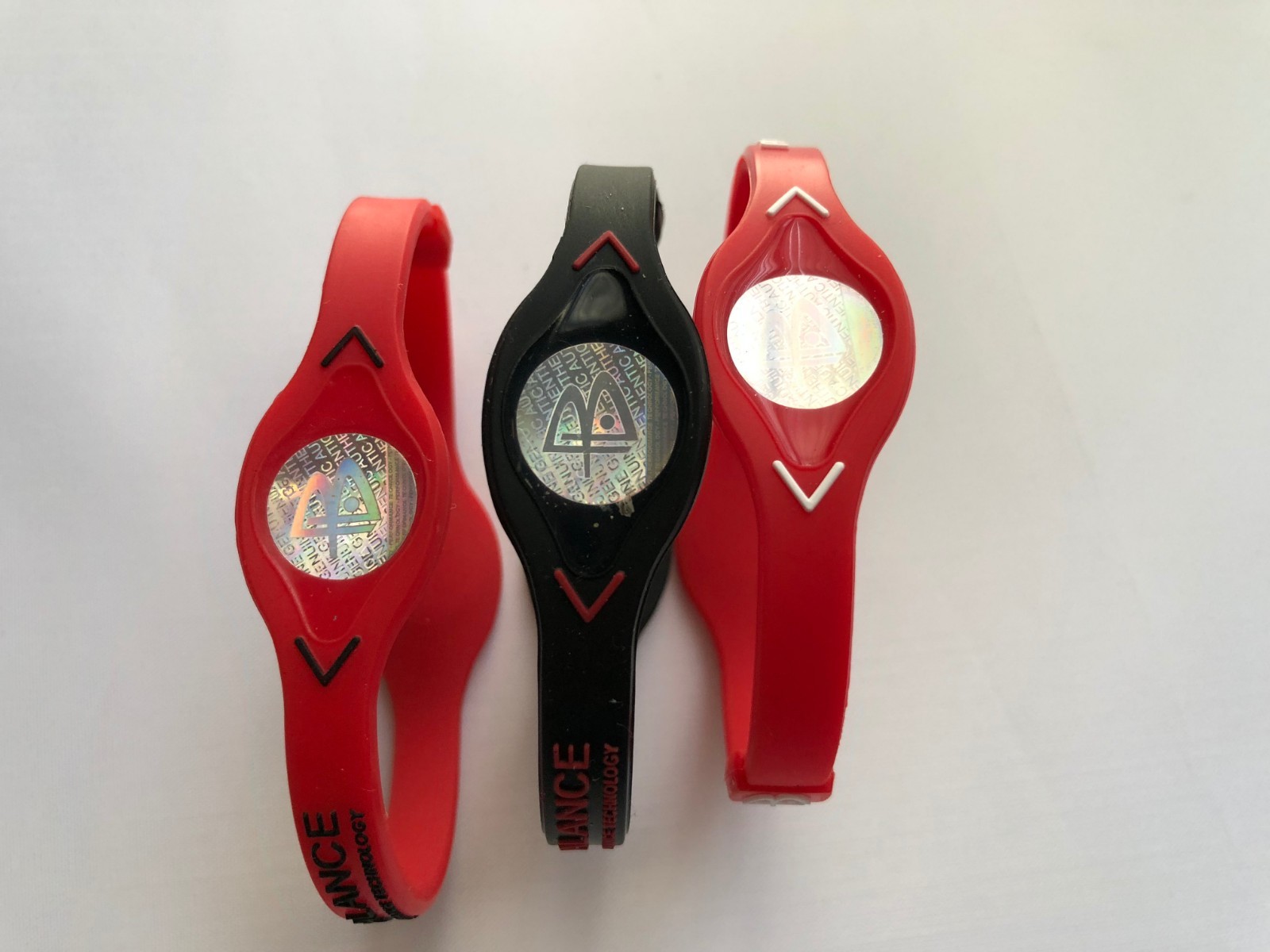 3 PCS BLACK & WHITE & RED Power Balance Energy Health Band Bracelet XS,S,M,L,XL