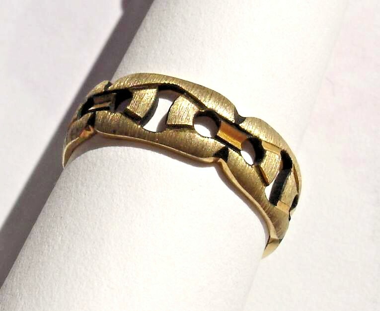 2 Machine Bright cut design Rings Gold Fill Sample -Chain link – sz 11.25 & 6.75