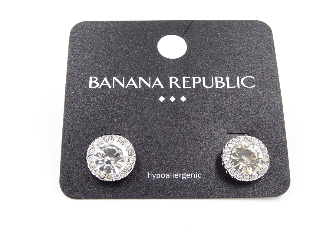 New Pair of Rhinestone Crystal Stud Earrings from Banana Republic #BRE49