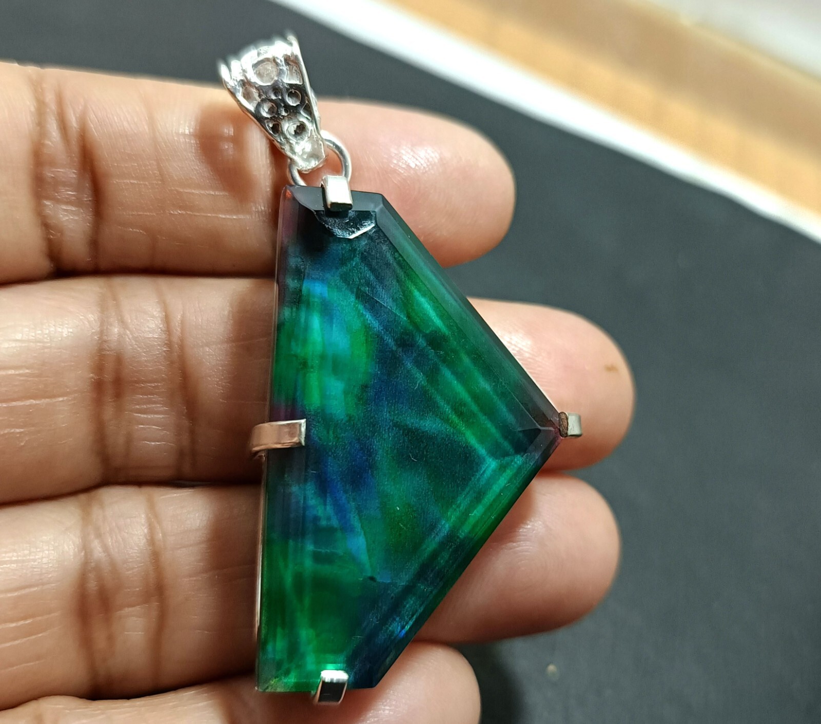 75.45 Ct Natural Ammolite 925 Solid Silver Rainbow PENDANT Certified Gemstone