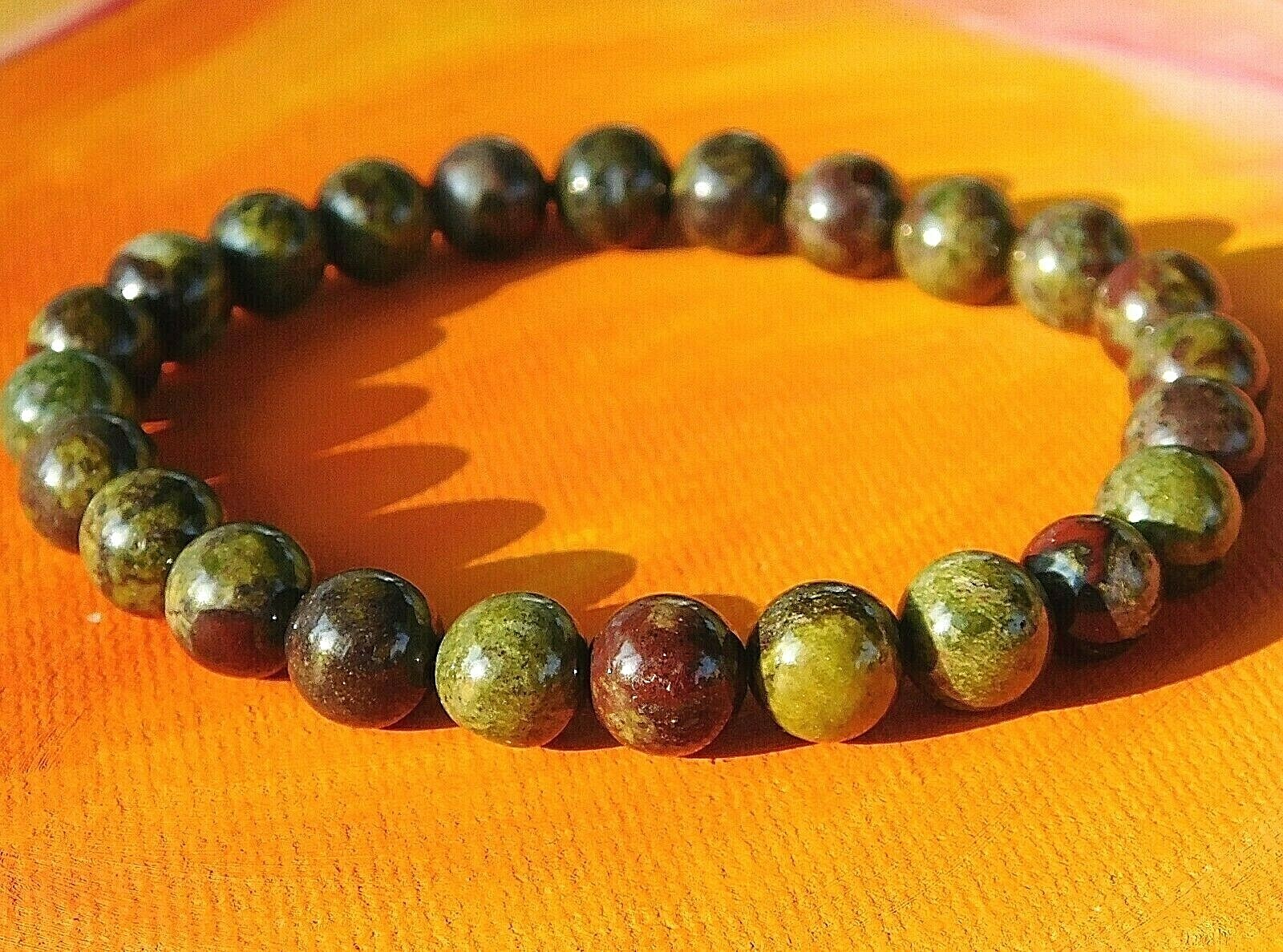 Mens / Ladies Handmade 8mm Gemstone Beaded Bracelet – Natural Dragon’s Blood.