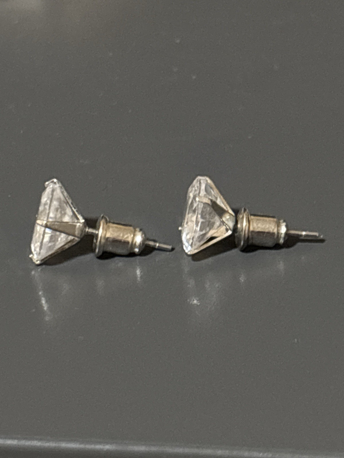 Large Round Brilliant Cut Stud Earrings Silver Tone Costume Fashion Jewelry