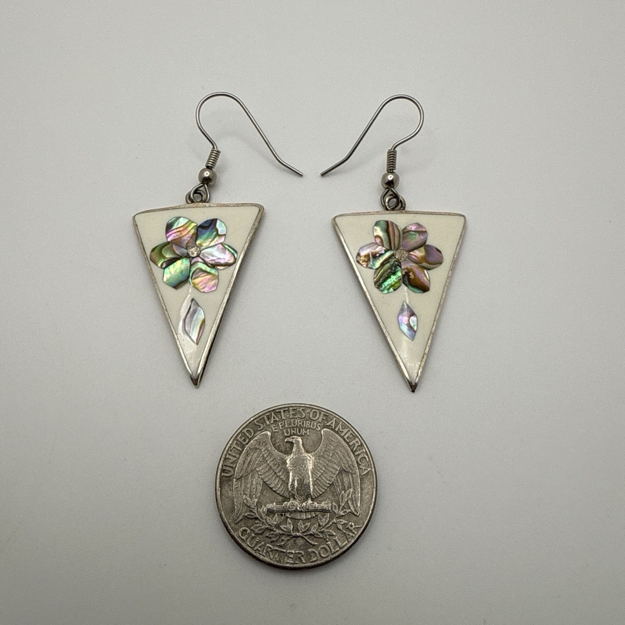 Alpaca Triangle Dangle/Drop Hook Earrings Abalone Shell Flower Inlay